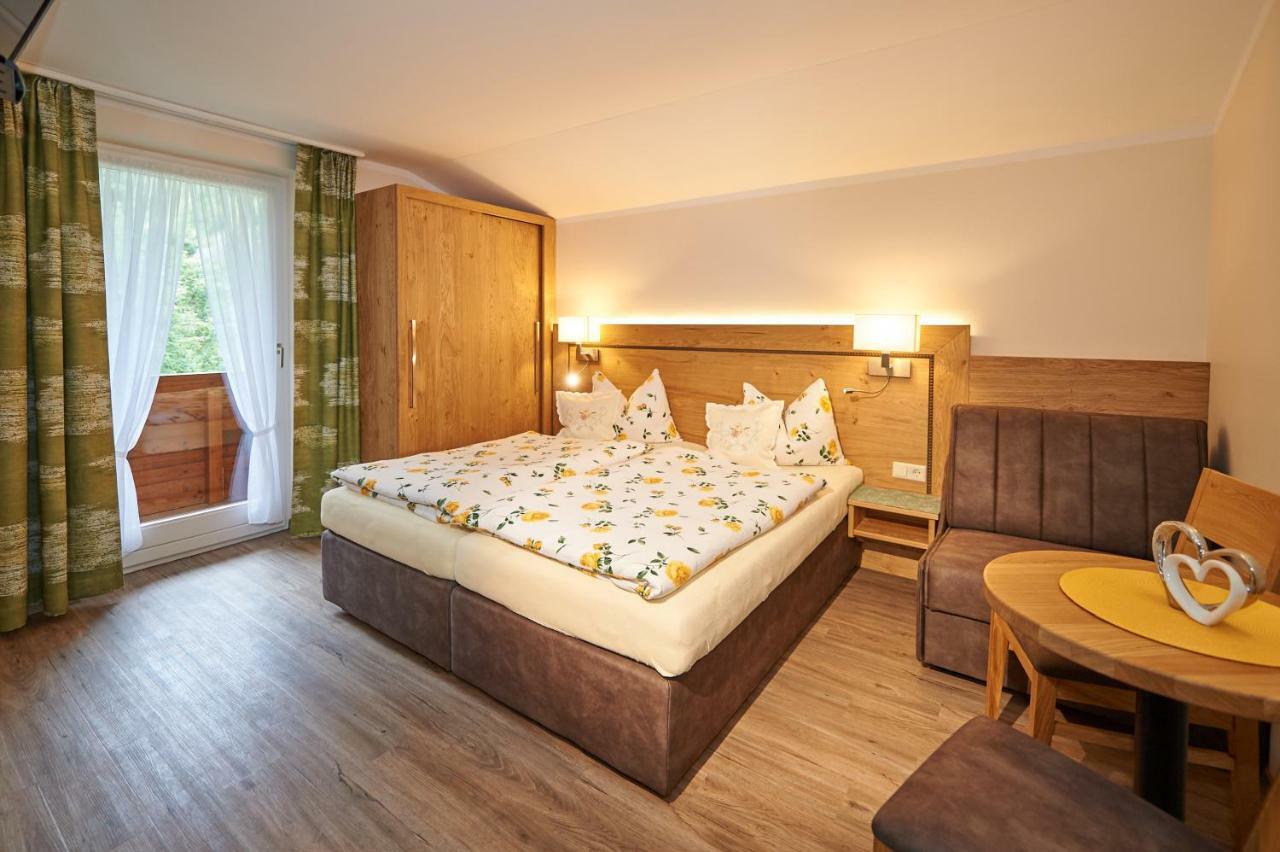 Hotel Haus Alpenheim Flachau Esterno foto
